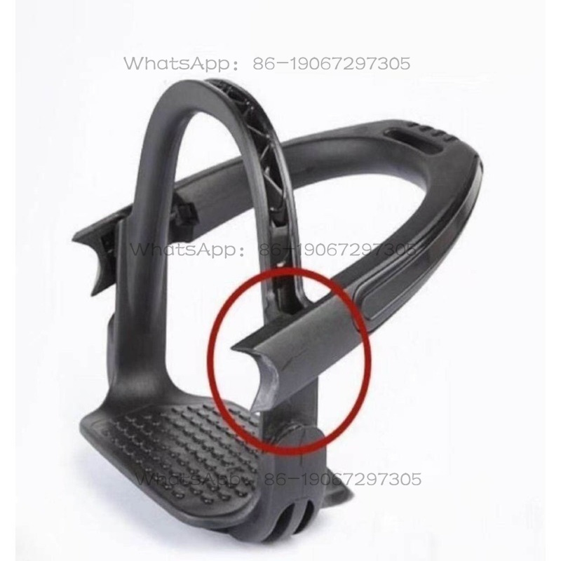 Tech Accessories Designer - 하네스 원심력 스터럽 하이테크 카본 파이버